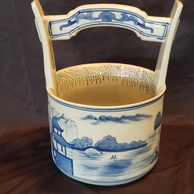 Asian Blue Pottery Pot and Small Lamp (LR-KD)