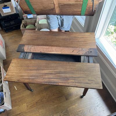 Vintage Wooden Drop Leaf Table on Casters (LR-DZ)