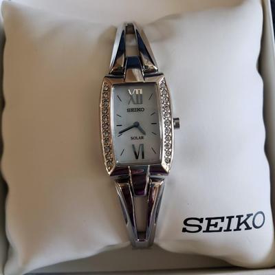 Ladies Seiko Watch