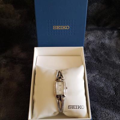 Ladies Seiko Watch