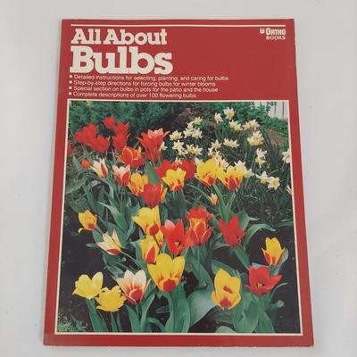 Gardening Books (DR-BBL)
