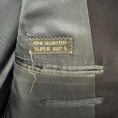 Men’s Lot - Suits, Suit Jackets, Leather Bomber