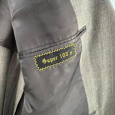 Men’s Lot - Suits, Suit Jackets, Leather Bomber