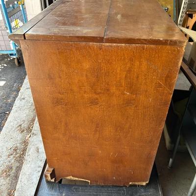 TV Lift Cabinet – Solid Wood Construction