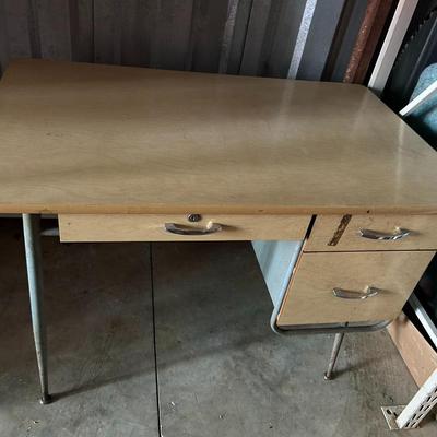 Vintage 1950s Raymond Loewy for Brunswick Vintage Mid-Century Modern Industrial Desk
