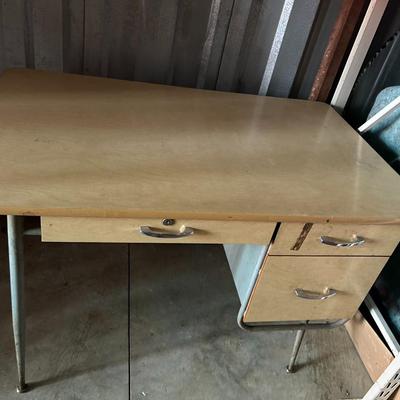 Vintage 1950s Raymond Loewy for Brunswick Vintage Mid-Century Modern Industrial Desk