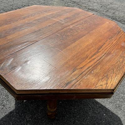 Mid-Century Modern Octagon Shaped English Aesthetic Movement Oak Dining Table