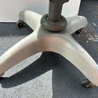 Vintage Mid-Century c. 1950s Good Form Industrial Green Adjustable Tanker Chair