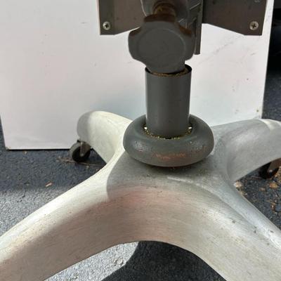 Vintage Mid-Century c. 1950s Good Form Industrial Green Adjustable Tanker Chair