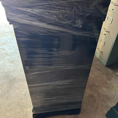 Coaster Fine Furniture Black Six Drawer Dresser Silver Hardware