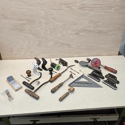 Assortment of Vintage Tools (WS-JS)