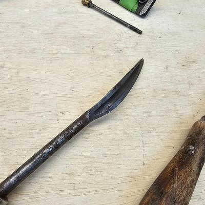 Assortment of Vintage Tools (WS-JS)