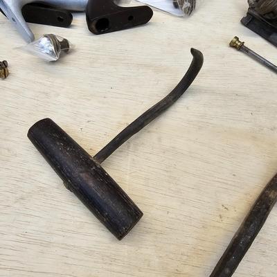 Assortment of Vintage Tools (WS-JS)