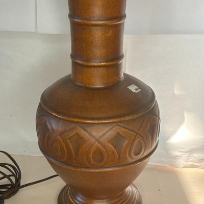 Antique c. 1948 Ceramic Brown Urn Table Lamp
