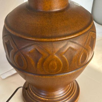 Antique c. 1948 Ceramic Brown Urn Table Lamp