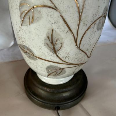 Antique Hand Painted Fern/Leaves Porcelain Table Lamp Urn on Brass Base