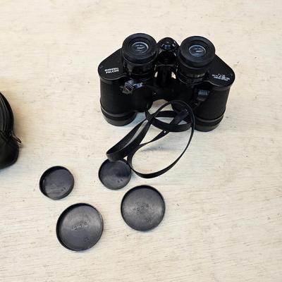 Assorted Camping/Picnic Items ,(G-JS)