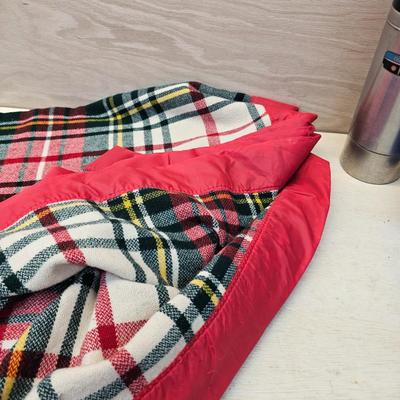 Assorted Camping/Picnic Items ,(G-JS)