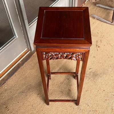 Chinese Carved Rosewood Pedestal (LR-DZ)