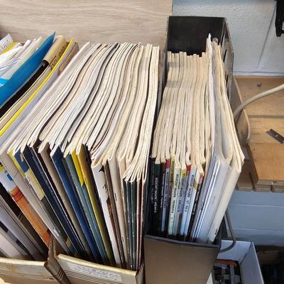 Huge Assortment of Woodworking Magazines (WS-JS, )