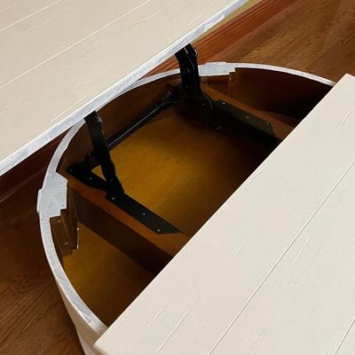BROYHILL ~ "Attic Heirlooms" ~ Three (3) Piece Painted Coffee Table Set ~ *Read Details