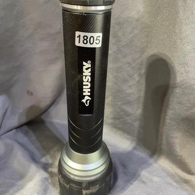 Husky flashlight