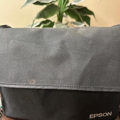 Epson projector in new condition with bag