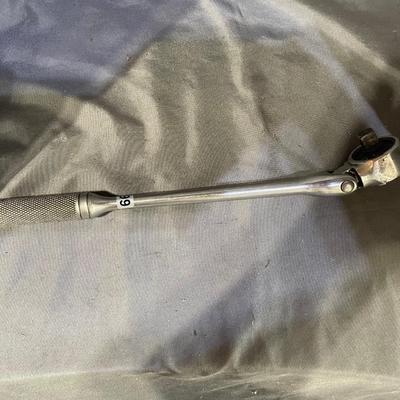 Flex head ratchet
