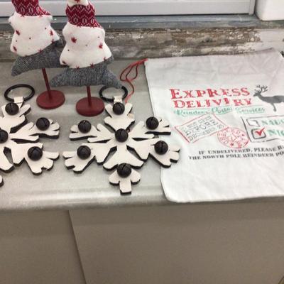 Christmas Decor Lot