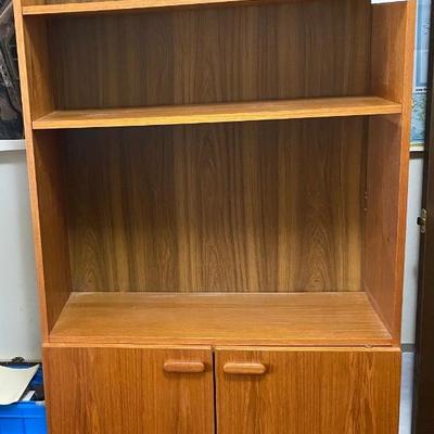 Bookshelf