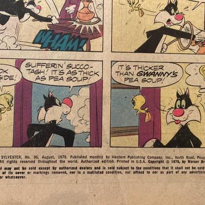 Vintage comic book lot #1 Tweety & Sylvester