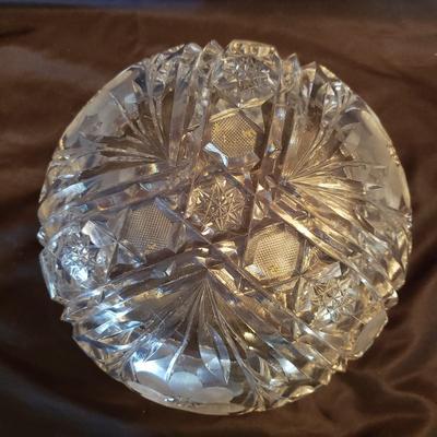 Cut Glass Bowls and a Cream and Sugar Set (LR-KD)