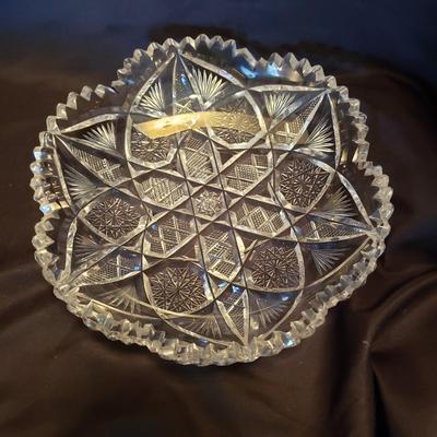 Cut Glass Bowls and a Cream and Sugar Set (LR-KD)