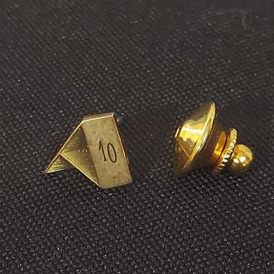10k Tie Tack, Jade Stones and more (DR-BBL)