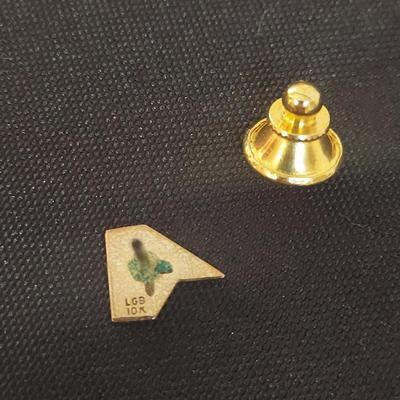 10k Tie Tack, Jade Stones and more (DR-BBL)