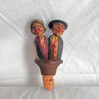 Anri Hand Carved Wine Bottle Stopper (LR-DZ)