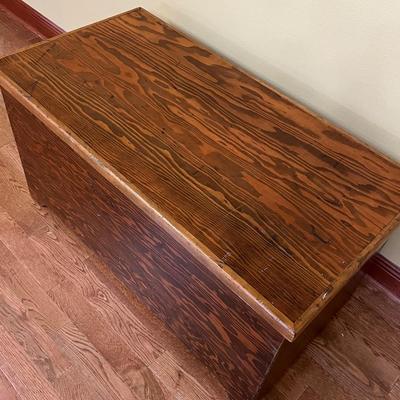 Sold Wood Toy Chest ~ Paw Paw Built