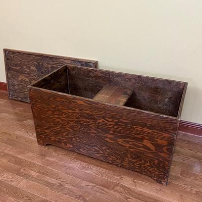 Sold Wood Toy Chest ~ Paw Paw Built