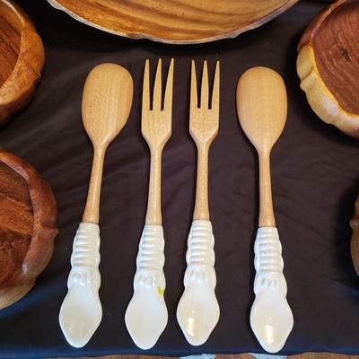 Wooden Salad Bowl Set and Five Sets of Tongs (LR-KD)