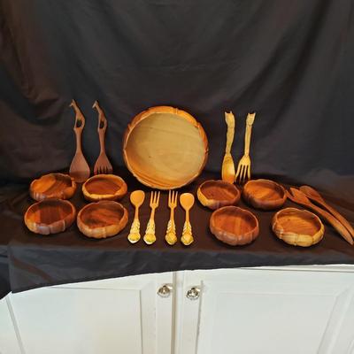 Wooden Salad Bowl Set and Five Sets of Tongs (LR-KD)