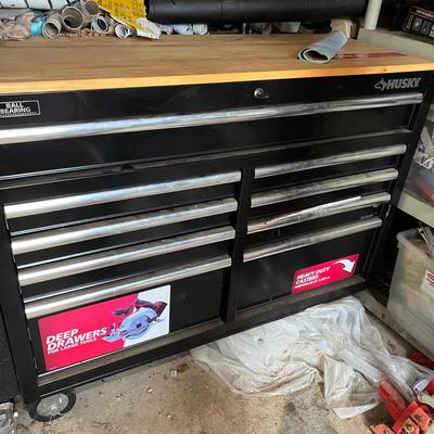 Tool chest table