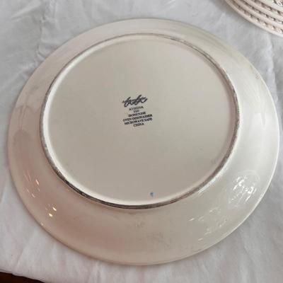 Pier 1, Home Trends, and Other Fall Themed Plates (LR-DZ)