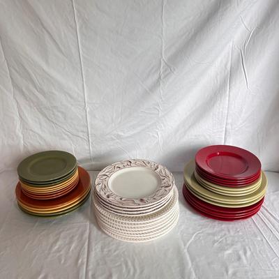 Pier 1, Home Trends, and Other Fall Themed Plates (LR-DZ)