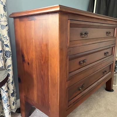 Wooden Chest of Drawers Dresser