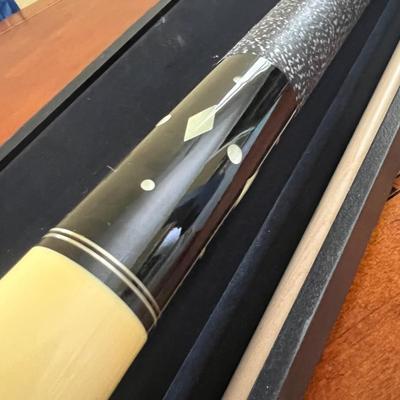 Imperial Pool Cue Stick