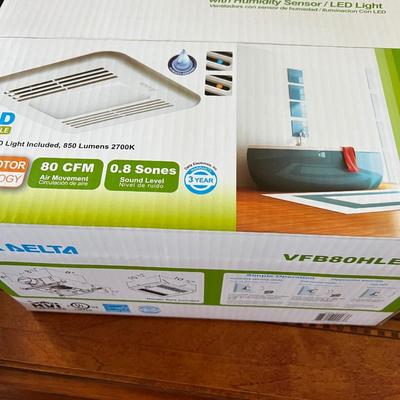 NEW Delta Fan/Dimmable LED Light, Humidity Sensor NIB