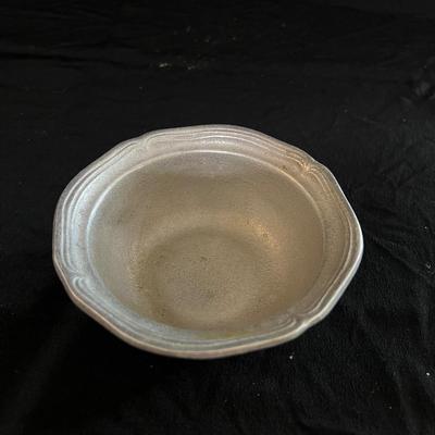 Williamsburg Pewter Bowls & More (K-MK)