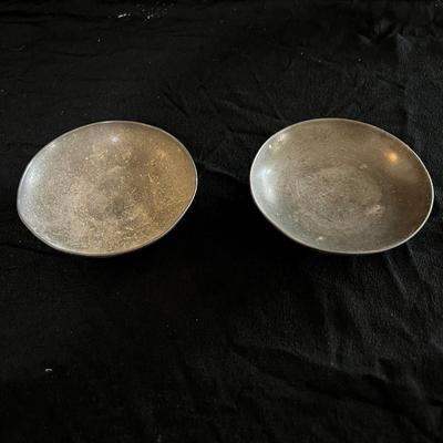 Williamsburg Pewter Bowls & More (K-MK)