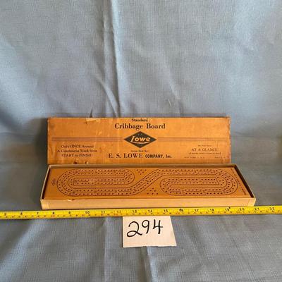 Vintage Lowe Cribbage Board