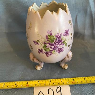 Vintage Egg shaped Porcelain Vase